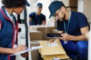 TRACKING VÀ TRACING KHÁC GÌ NHAU? ỨNG DỤNG TRONG FULFILLMENT